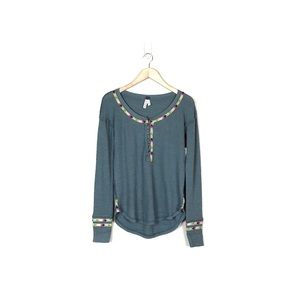 free people • rainbow thermal in gray size xs